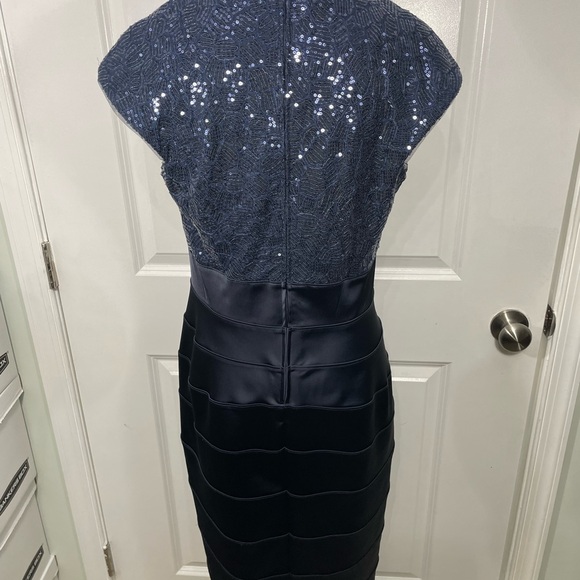Tadashi Collection Navy Blue Midi Sequins Holiday Cocktail Dress SIZE 8 - Picture 9 of 10